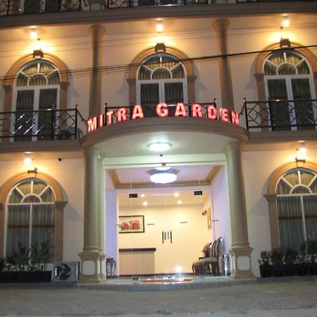 Hotel Mitra Garden Пангкалпинанг Екстериор снимка